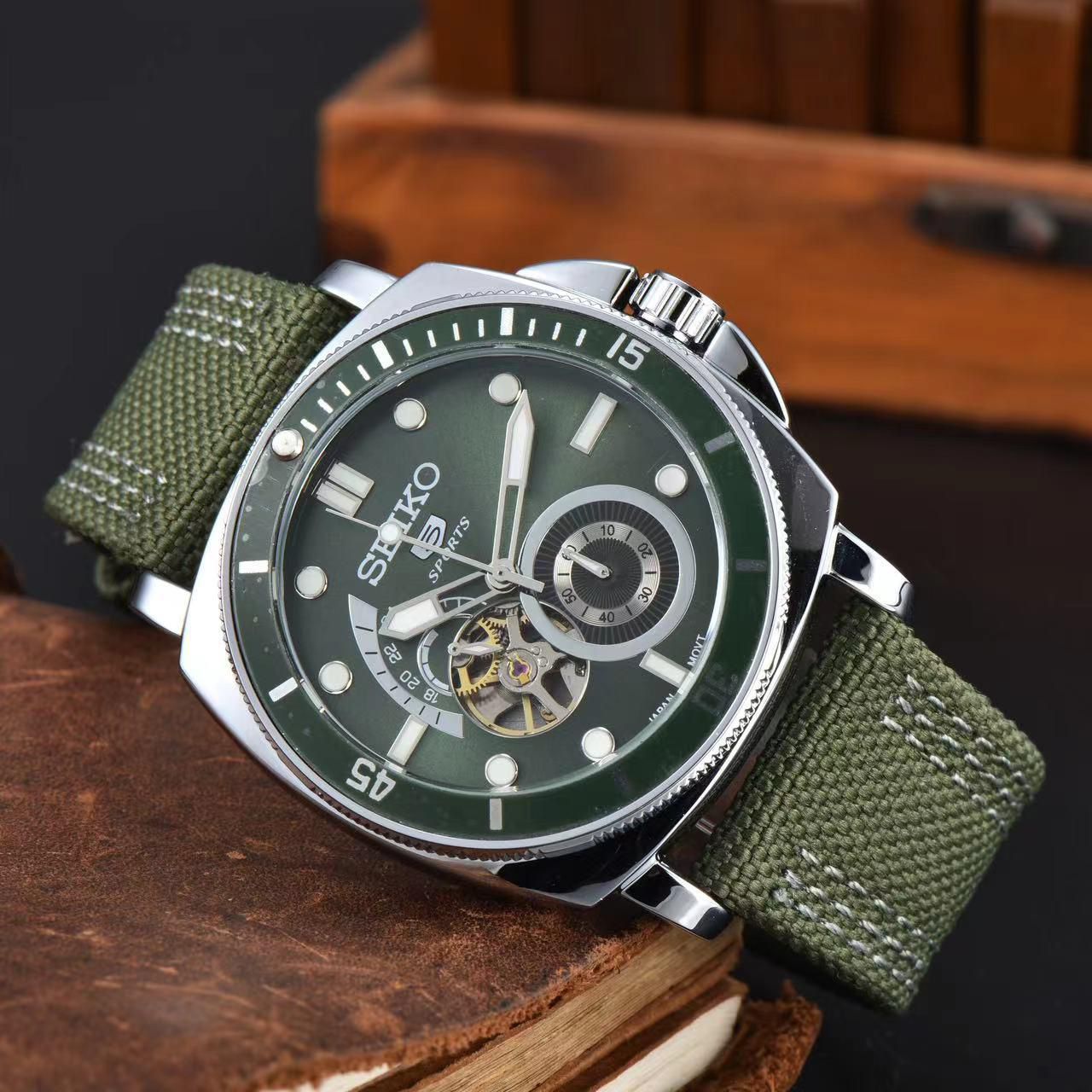 SEIKO Sports Automatic