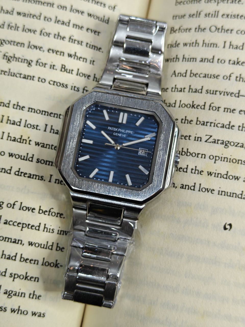 Patek Philippe Cubitus 7128G – Blue Dial 2025 Model (Premium Edition)