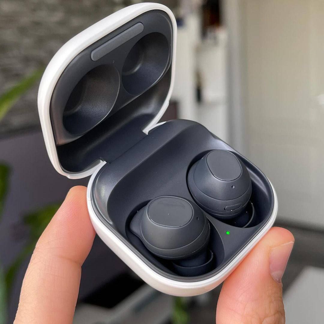 Samsung Galaxy Buds FE 2024 – Premium Ceramic Finish Wireless Earbuds
